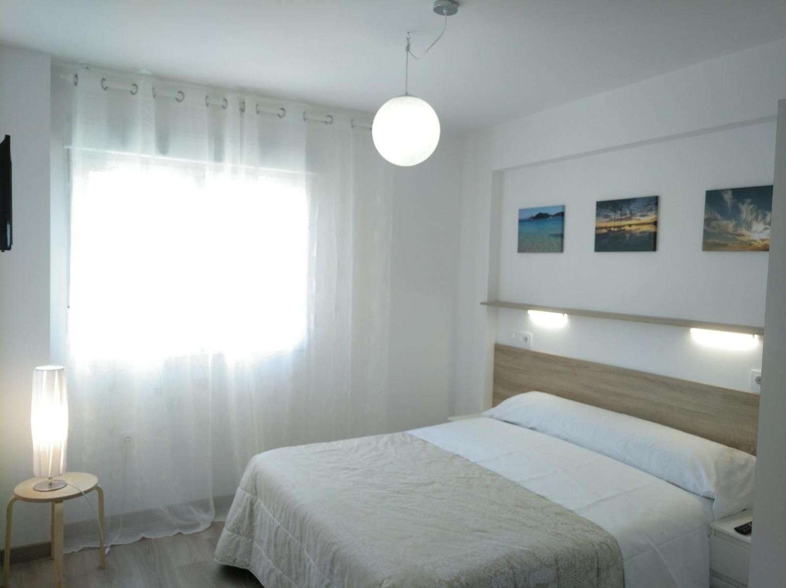 Apartamentos Poniente Villanueva De Arosa Luaran gambar