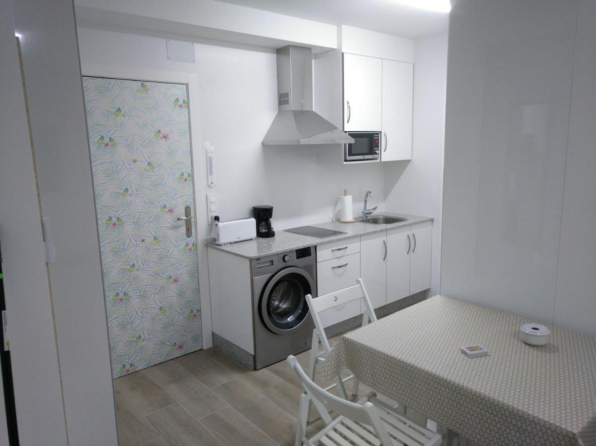 Apartamentos Poniente Villanueva De Arosa Luaran gambar