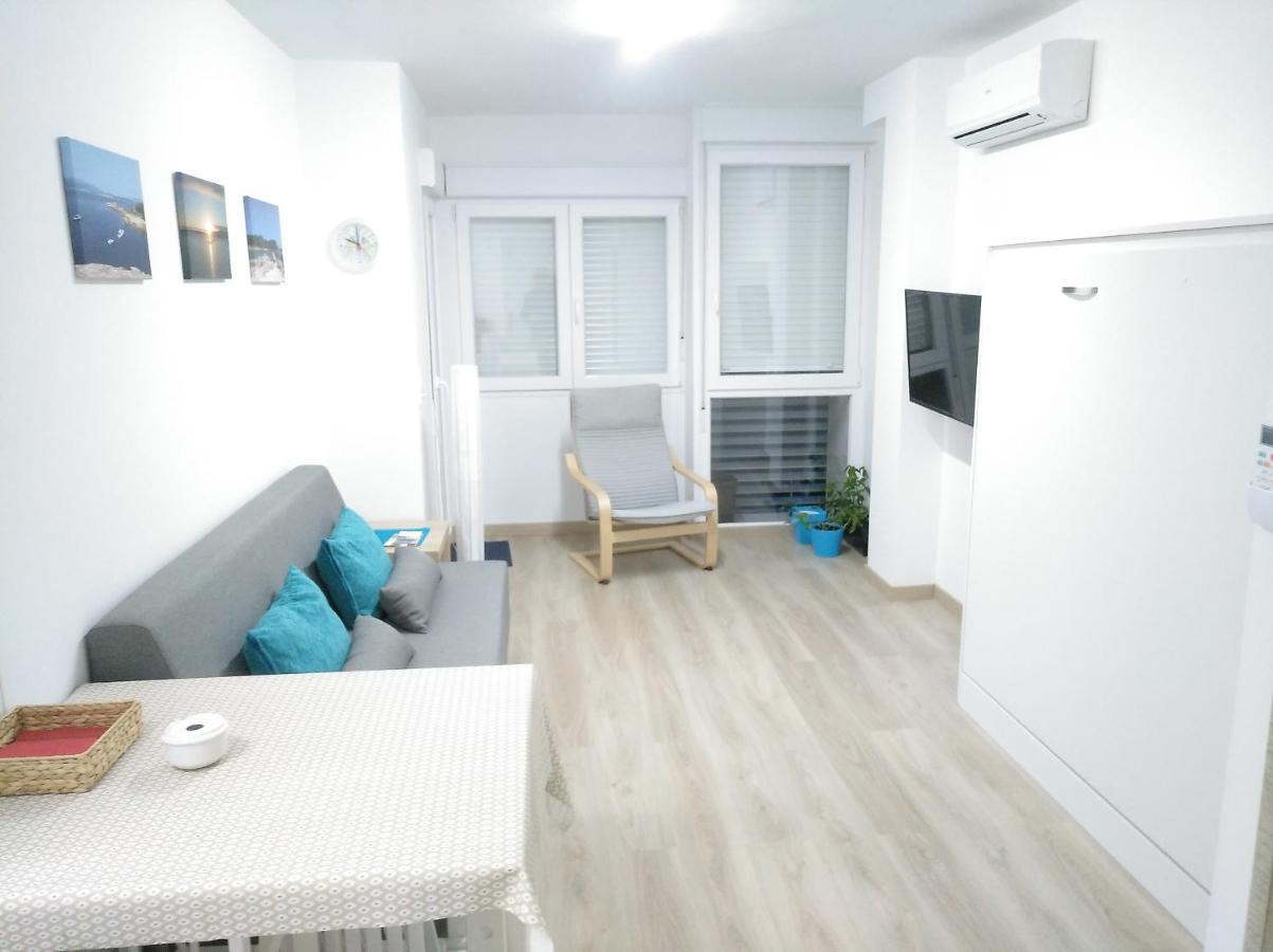 Apartamentos Poniente Villanueva De Arosa Luaran gambar